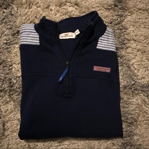 ✨ SOLD ✨ Vineyard vines shep shirt